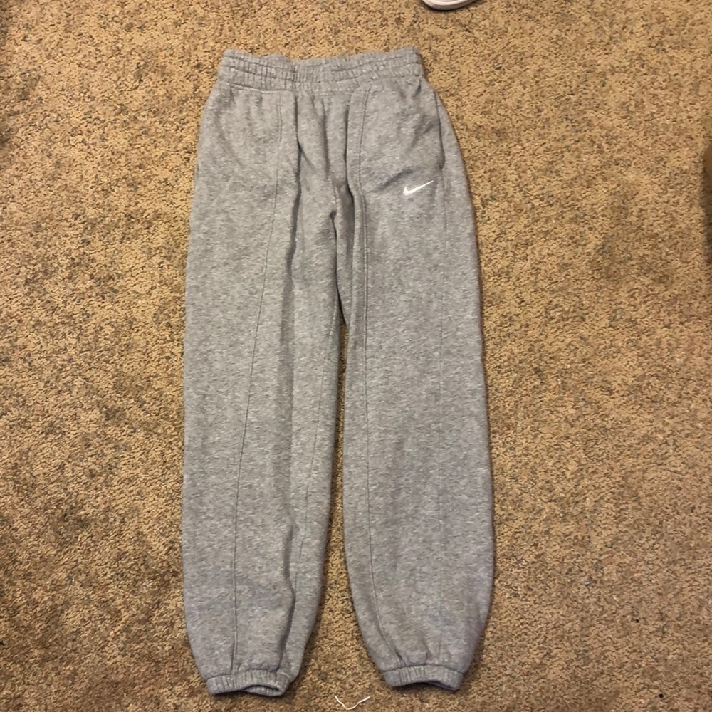 Nike women’s oversized sweats